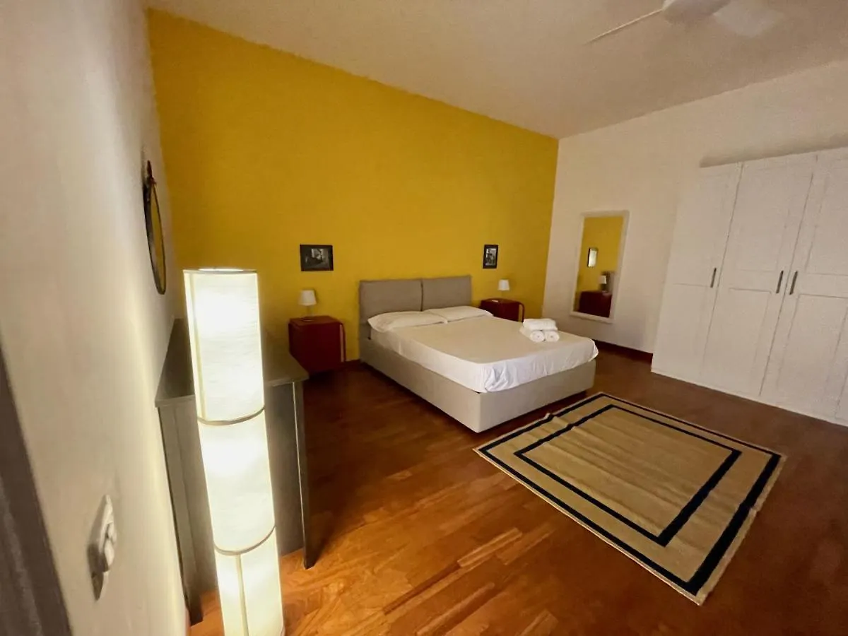 Noruena Luxury Apartment Naples 0*,
